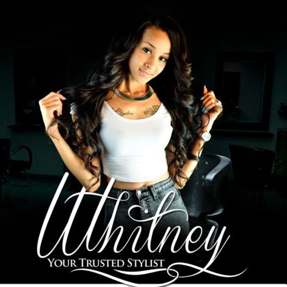 Meet your Posher, Whitney - Picture 1 of 1